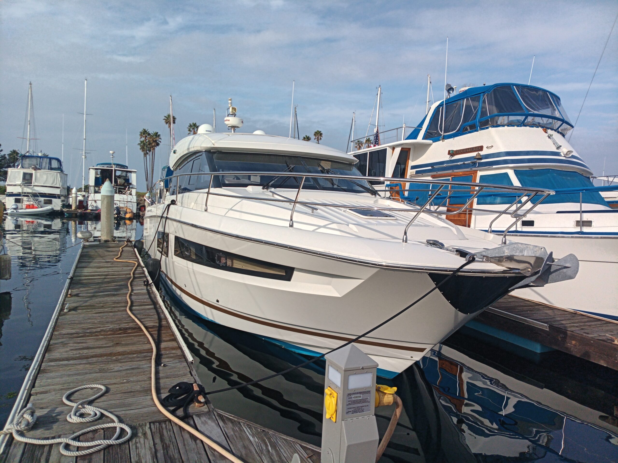 2016 Prestige 450 S - Interior Salon