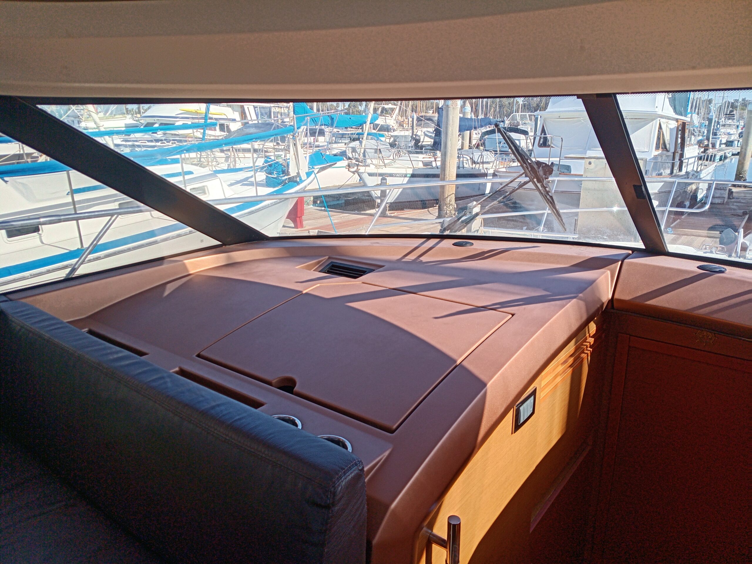 2016 Prestige 450 S - Galley Area